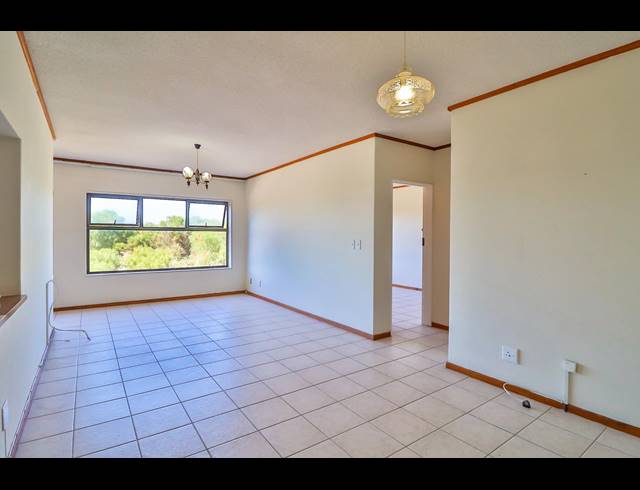 1 BEDROOM TOWNHOUSE RENTED IN SUMMERSTRAND